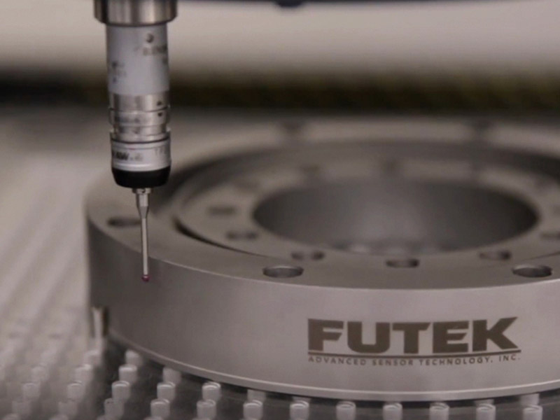 LCM300 Tension and Compression Threaded In Line Miniature Load Cell